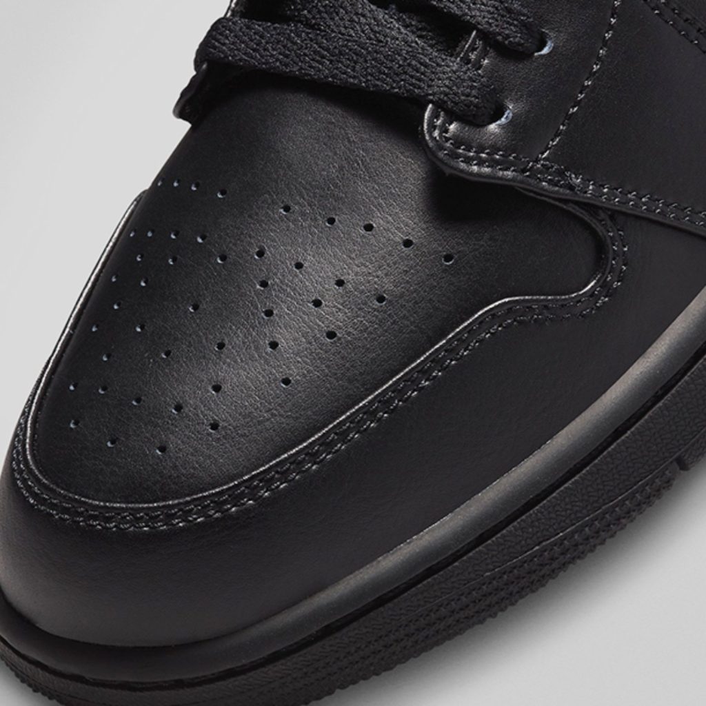 jordan 1 low all black